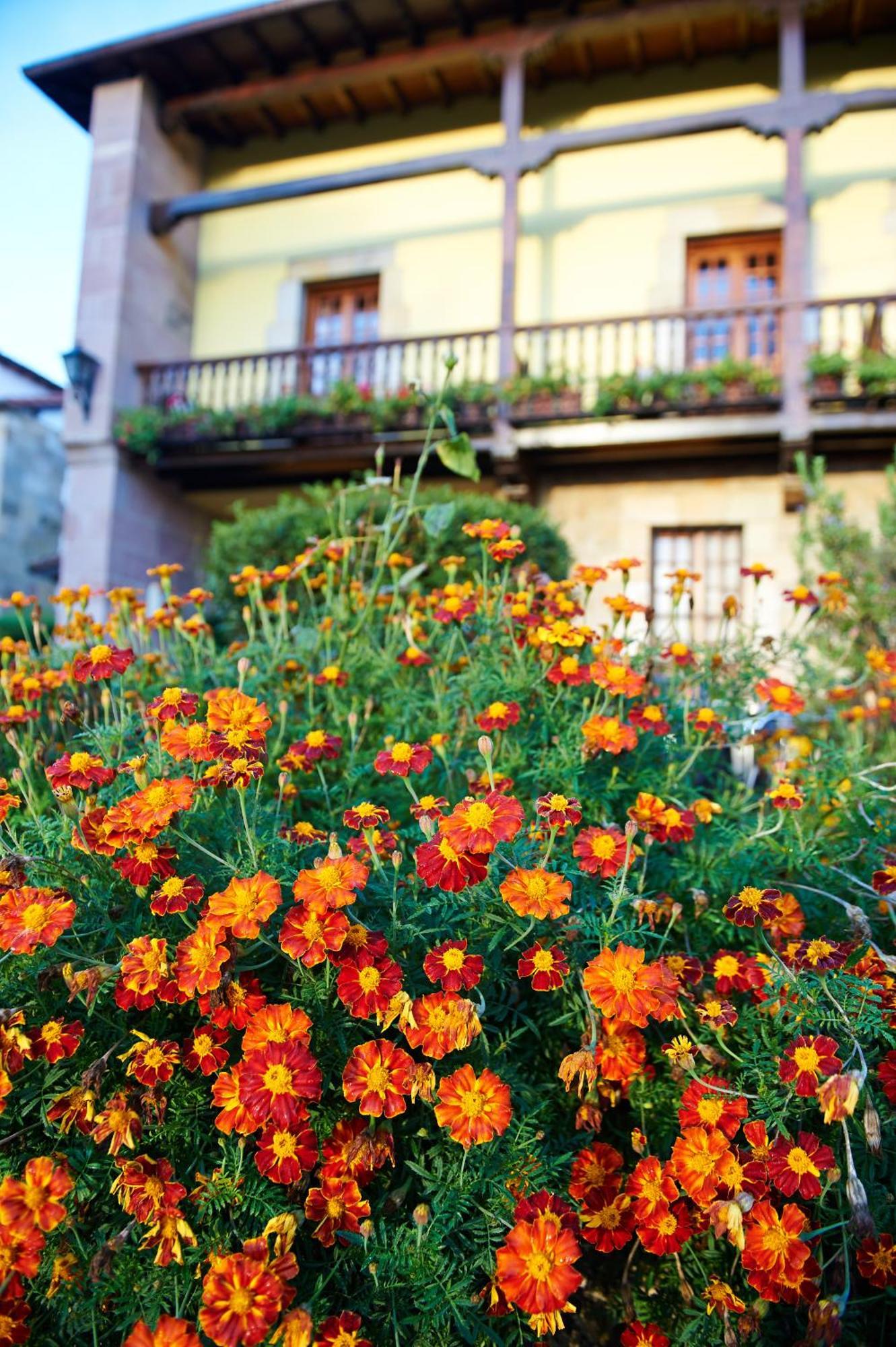 Hotel Los Angeles Santillana del Mar Eksteriør bilde